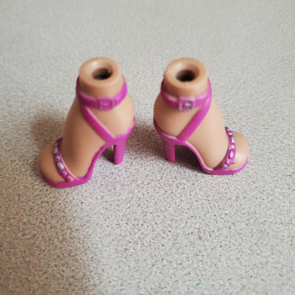 Bratz YASMIN Neon Pop Divaz Collection Doll REPLACEMENT SHOES HEELS